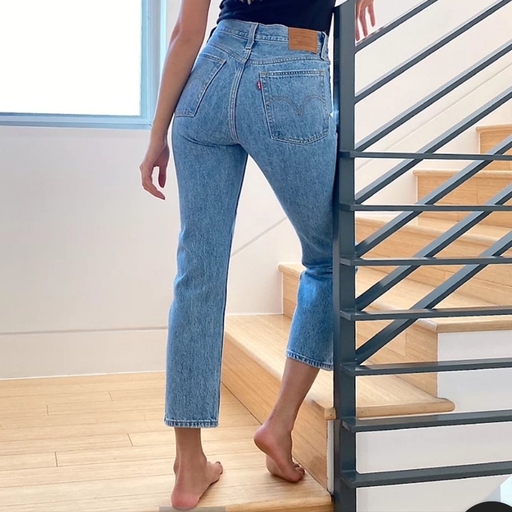 Levi's Wedgie Straight Size 24 Light Blue Wash - Picture 11 of 12